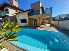 cód 3 · Casa 100 metros da praia